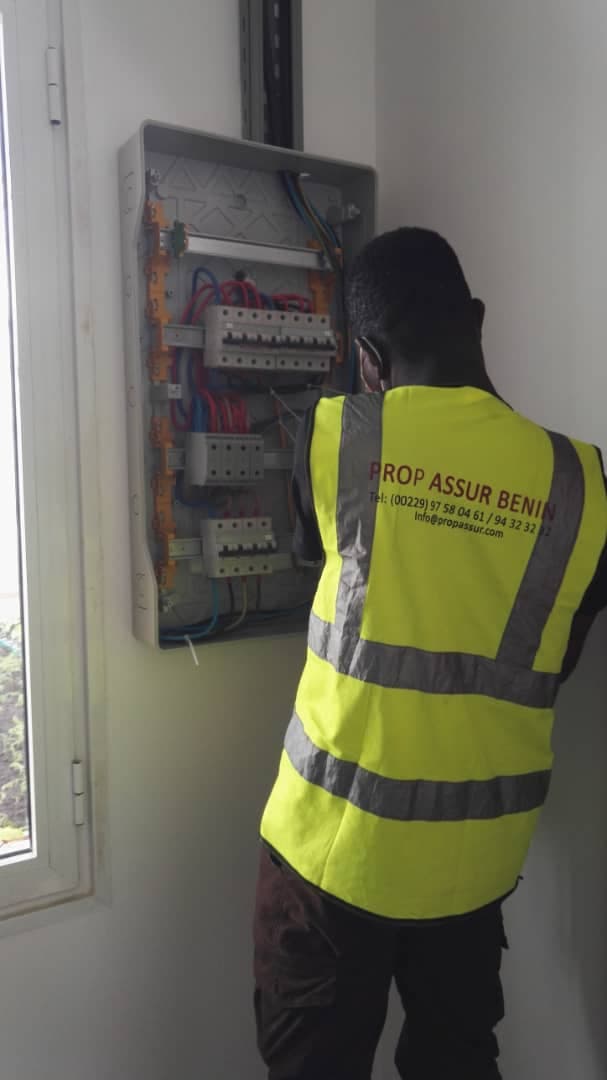 Tableau de Distribution d'un batiment Prop Assur - PROP ASSUR IT & Telecom Solutions in Benin, Togo, and Africa